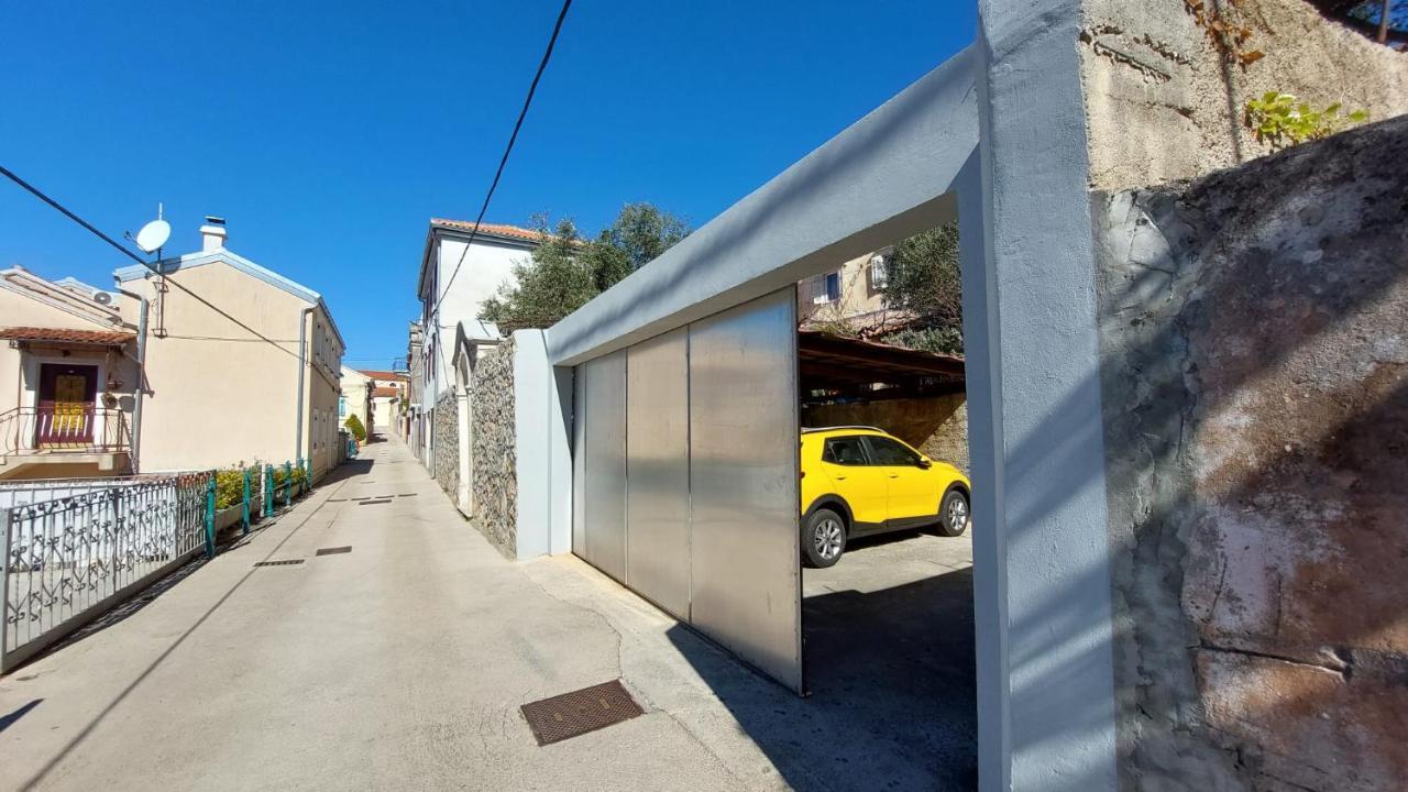 Apartman Kristina And Free Parking 木洛希尼 外观 照片
